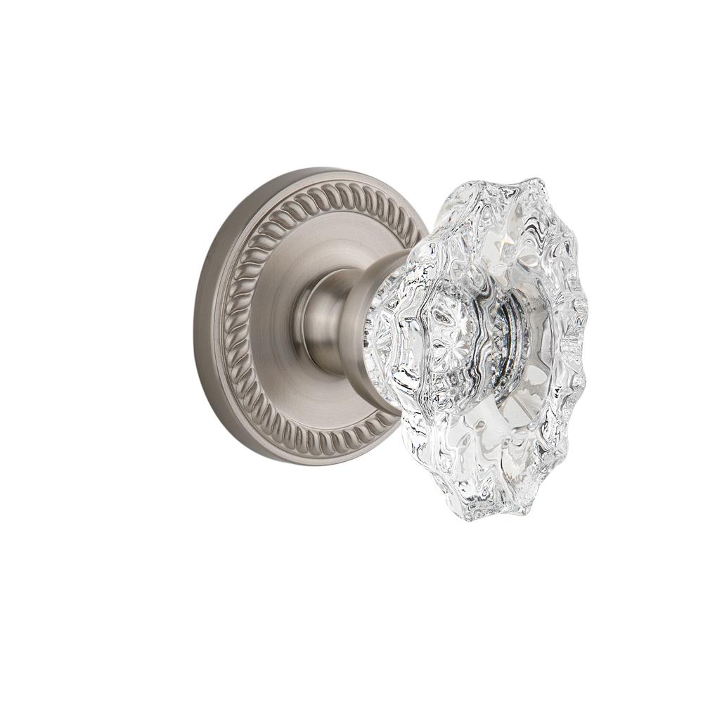 Grandeur by Nostalgic Warehouse NEWBIA Complete Passage Set Without Keyhole - Newport Rosette with Biarritz Knob in Satin Nickel